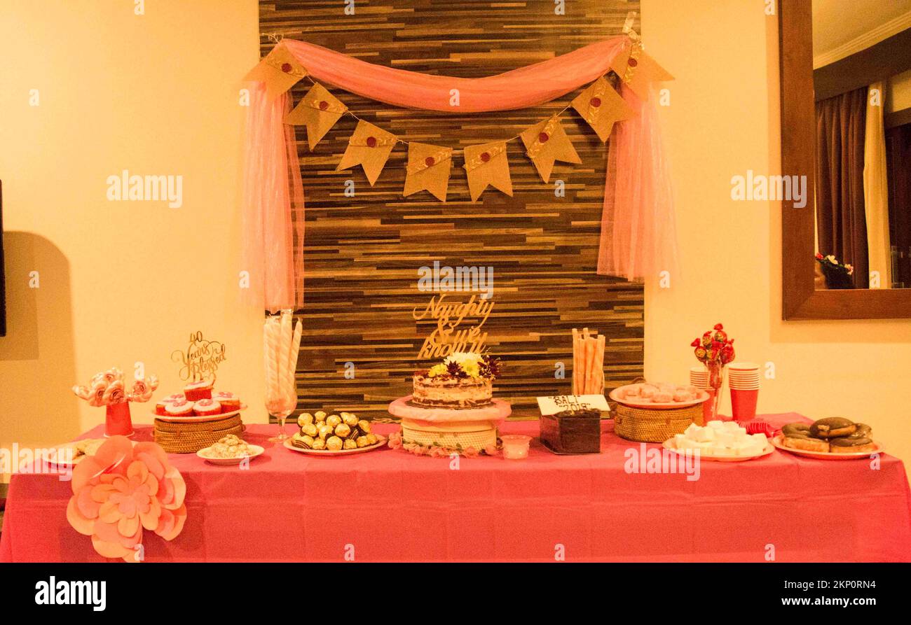 Birthday Decoration Setup, Cakes Stock Photo - Alamy
