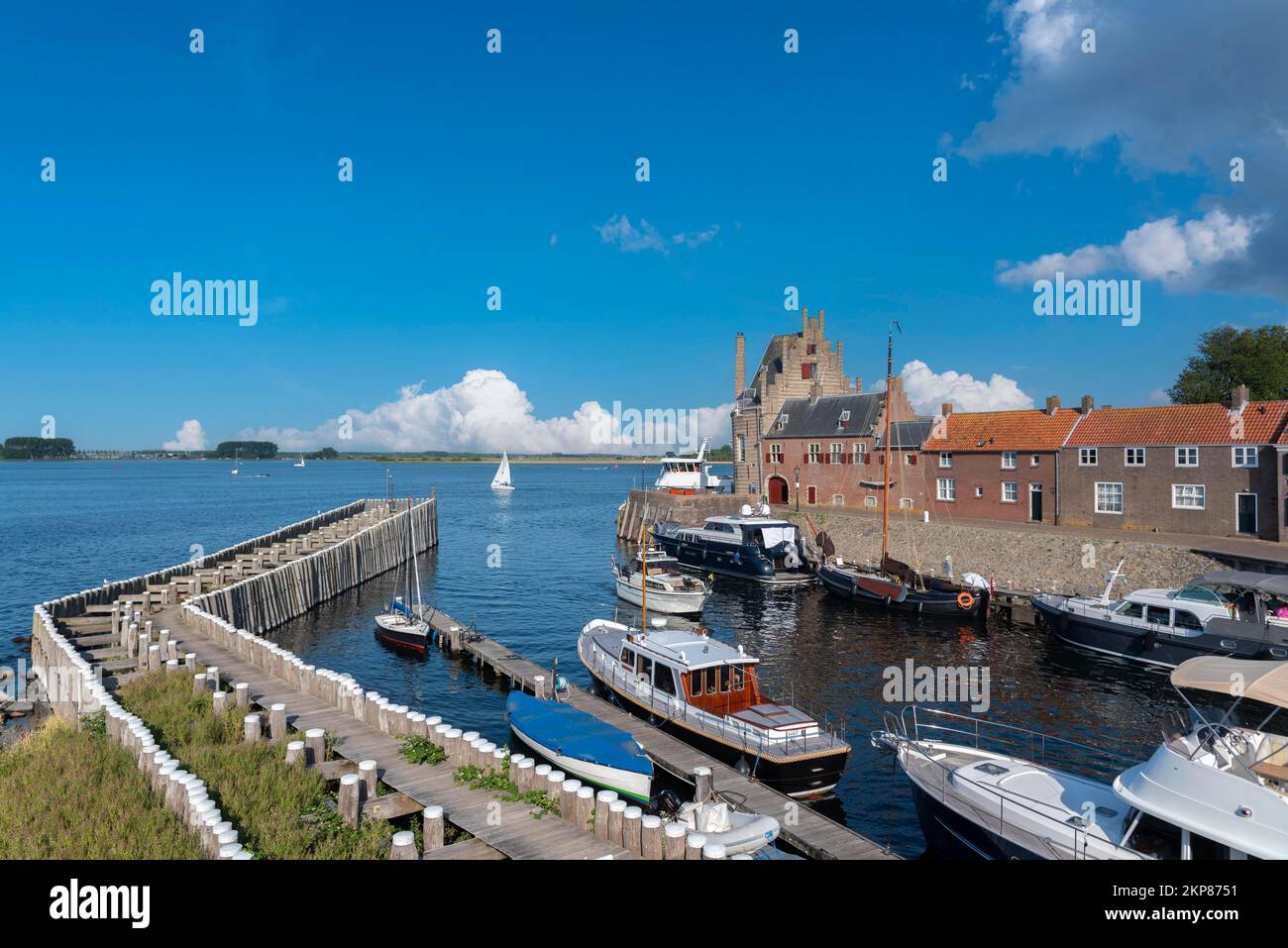 Historic town fortification Campveerse Toren, Veere, Zeeland ...