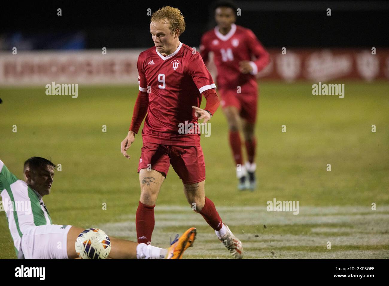 Ncaa mens soccer hi-res stock photography and images - Alamy