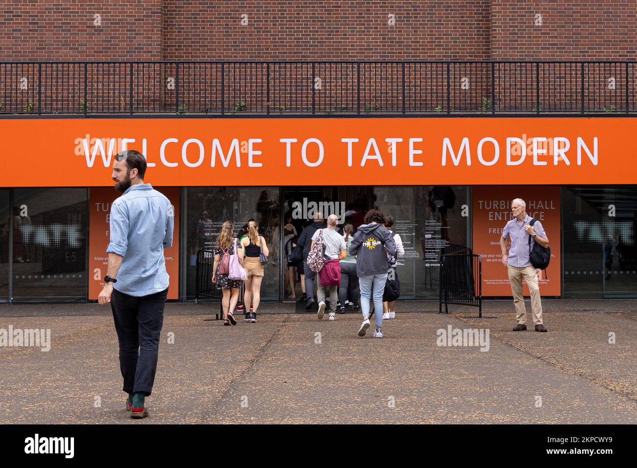 Tate Modern entrance, South Bank London England Stock Photo