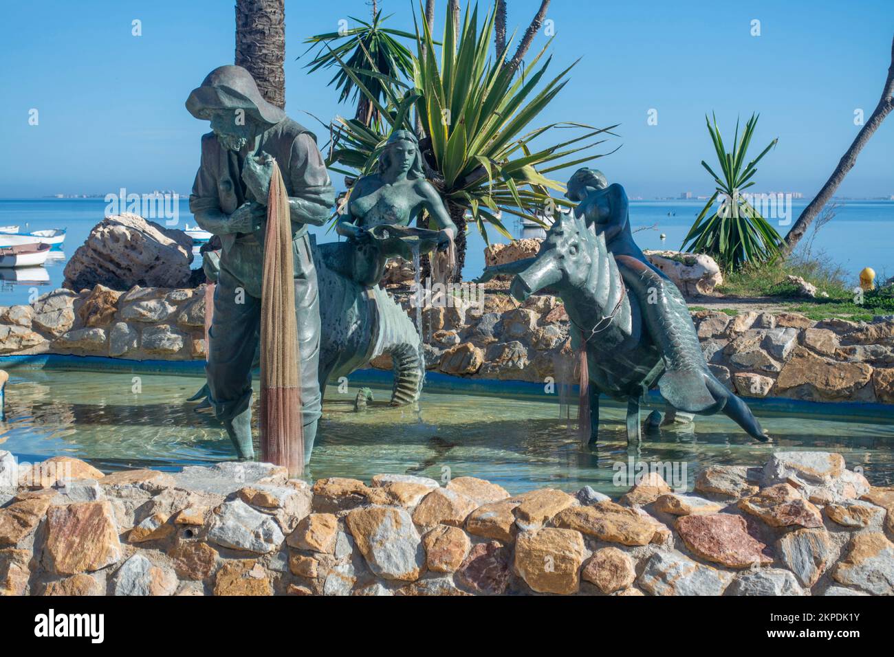 Bronze Monument to the Fisherman by Artist Manuel Nicolas almansa in Los Alcazares on the Costa Calida by the Mar Menor in Murcia, Spain Stock Photo