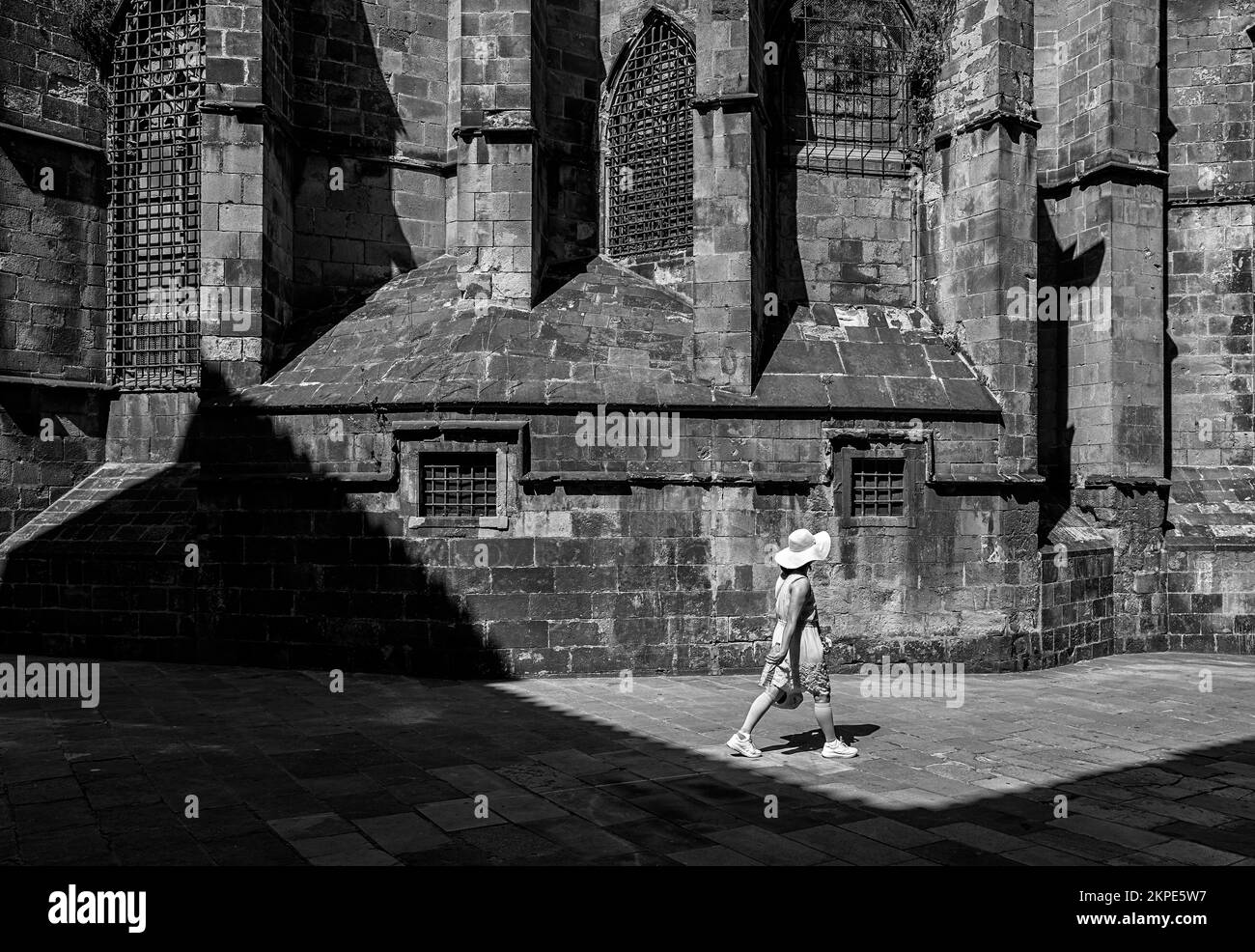 Rückseite Der La Catedral De La Santa Creu Im Stadtviertel Barri Gotic, Barcelona, Katalonien, Spanien Stock Photo