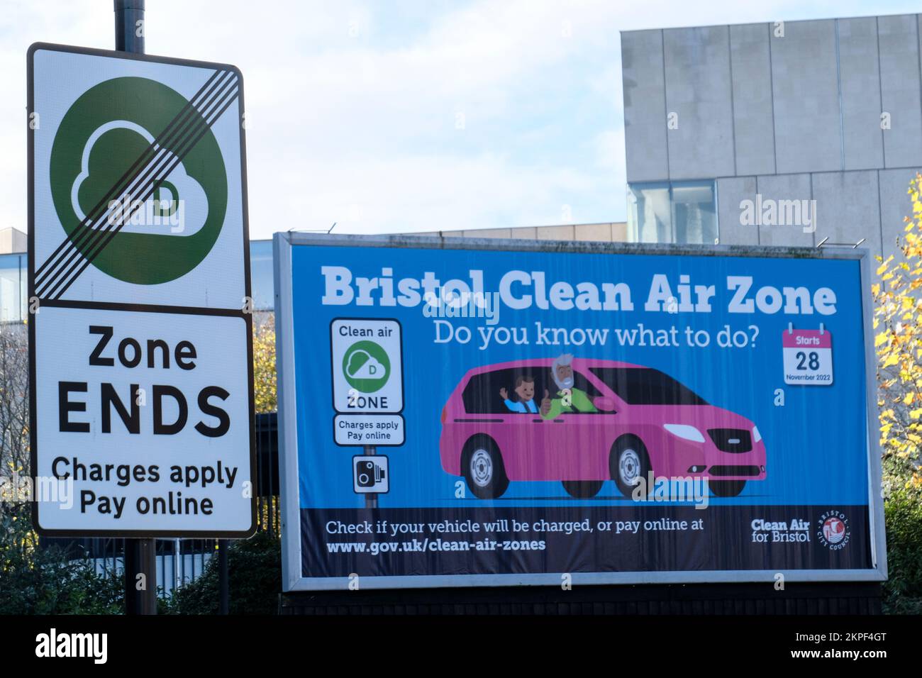 Bristol, UK. 28th Nov, 2022. The Bristol Council Clean Air Zone or CAZ starts today. Signs have been put up to prevent confusion. Daily charges now apply to polluting vehicles. Many vehicles are exempt but the most polluting will have to pay up to £100 a day. Credit: JMF News/Alamy Live News Stock Photo
