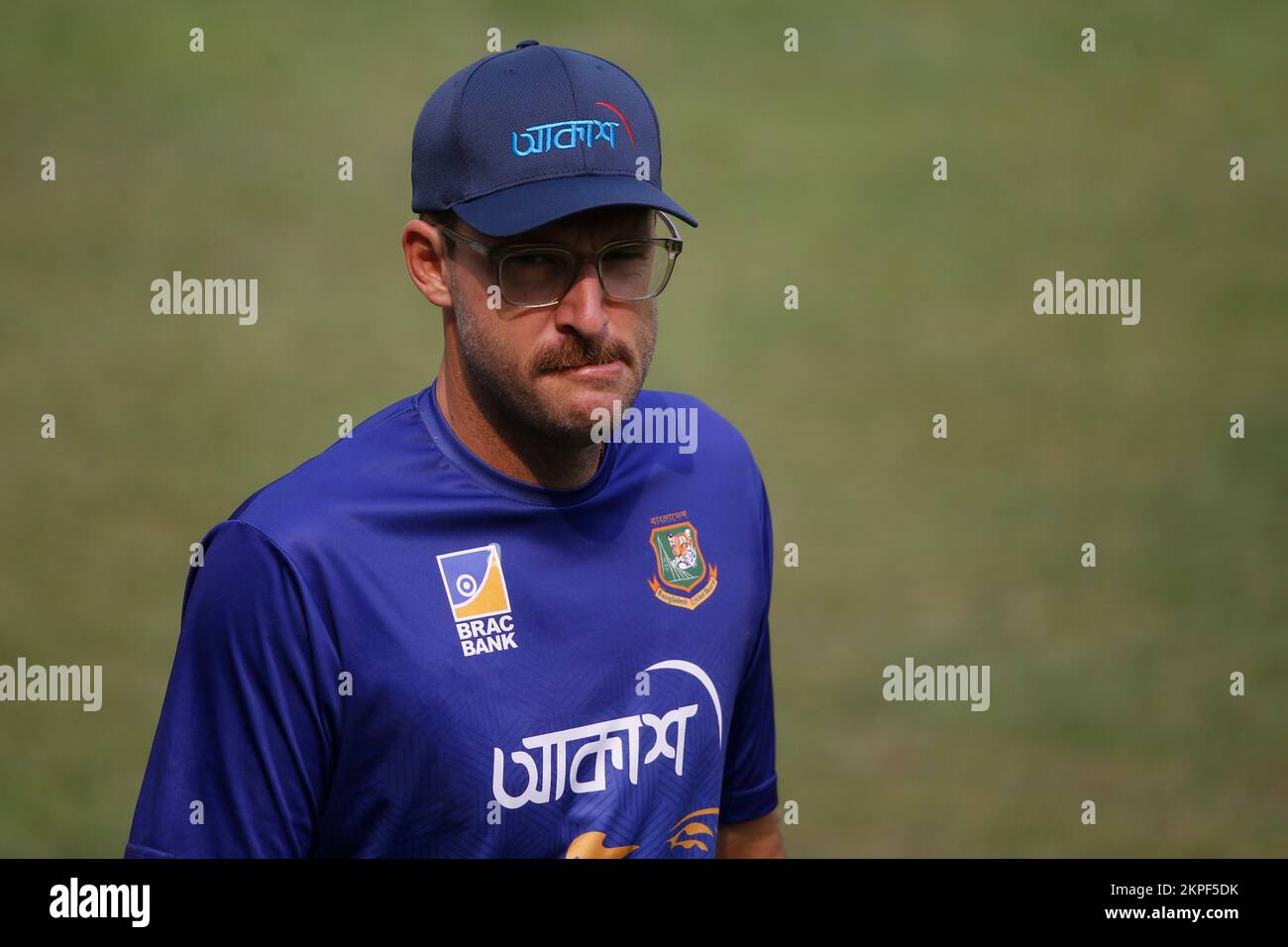 Daniel Vettori Bangladesh spine bowling coach along spinners at Shere
