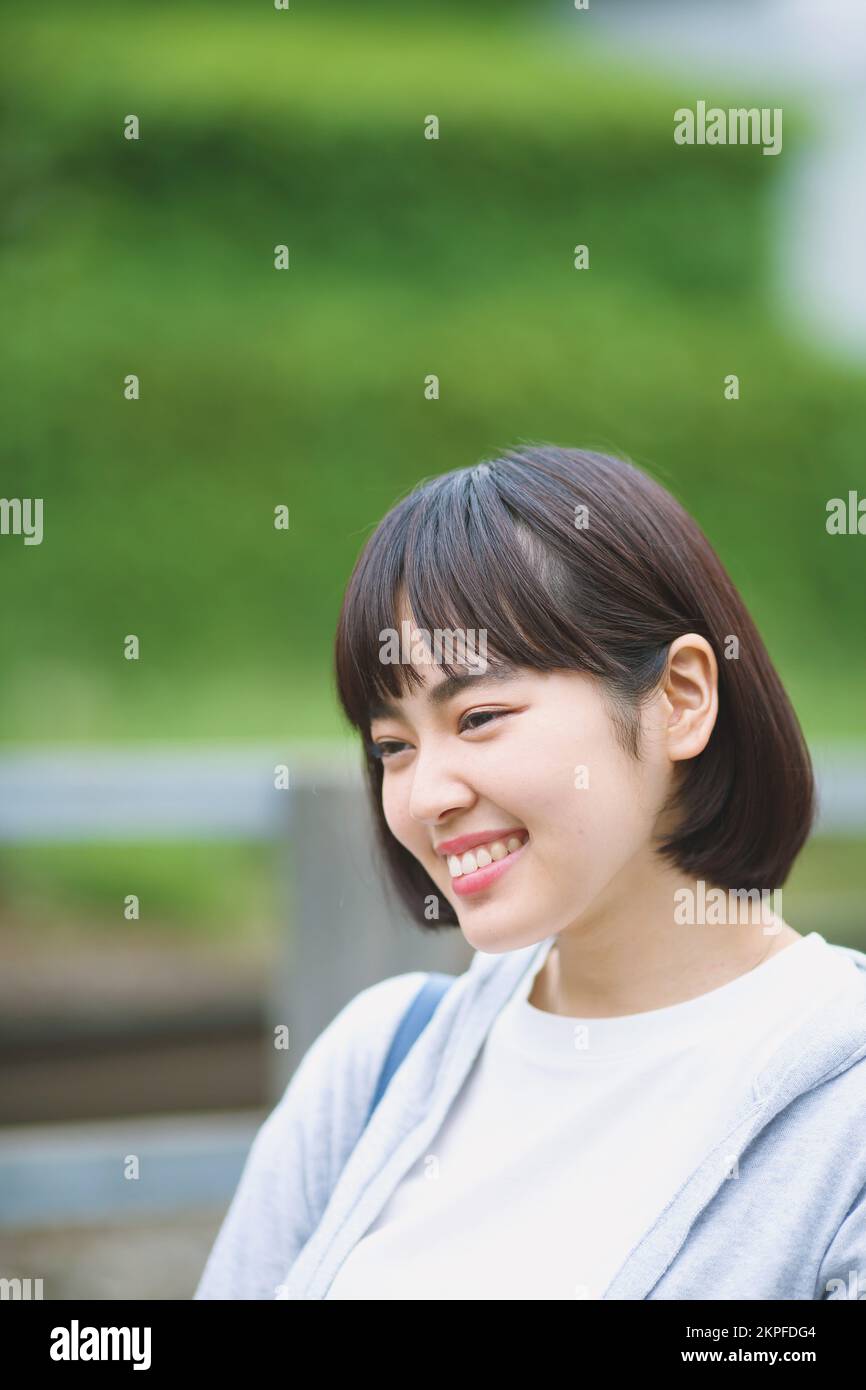 Young japanese woman railway hi-res stock photography and images - Alamy