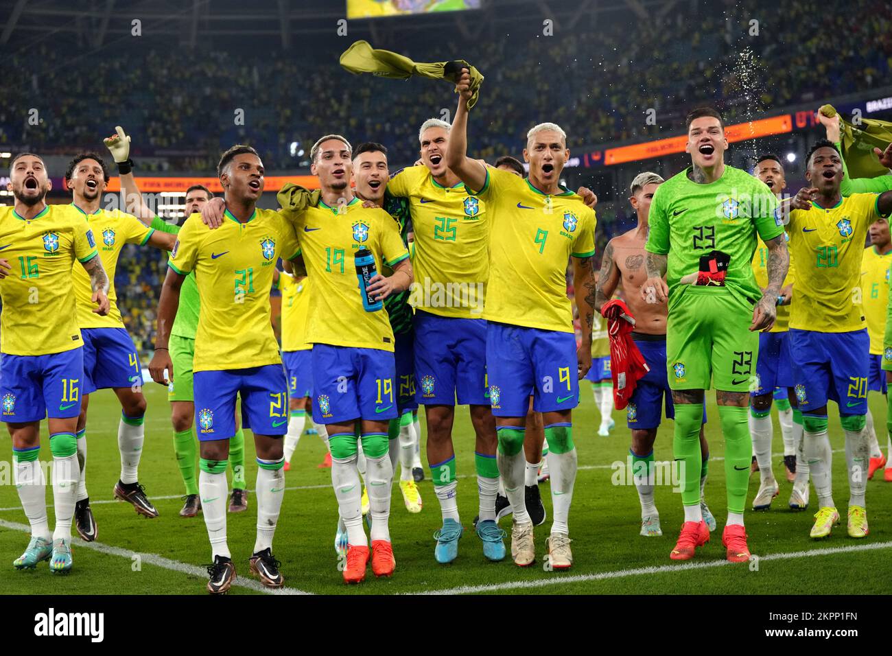Brazil's Antony (19), Bruno Guimaraes (25), Richarlison (9) and Ederson (23) celebrate with team-mates after the FIFA World Cup Group G match at Stadium 974 in Doha, Qatar. Picture date: Monday November 28, 2022. Stock Photo
