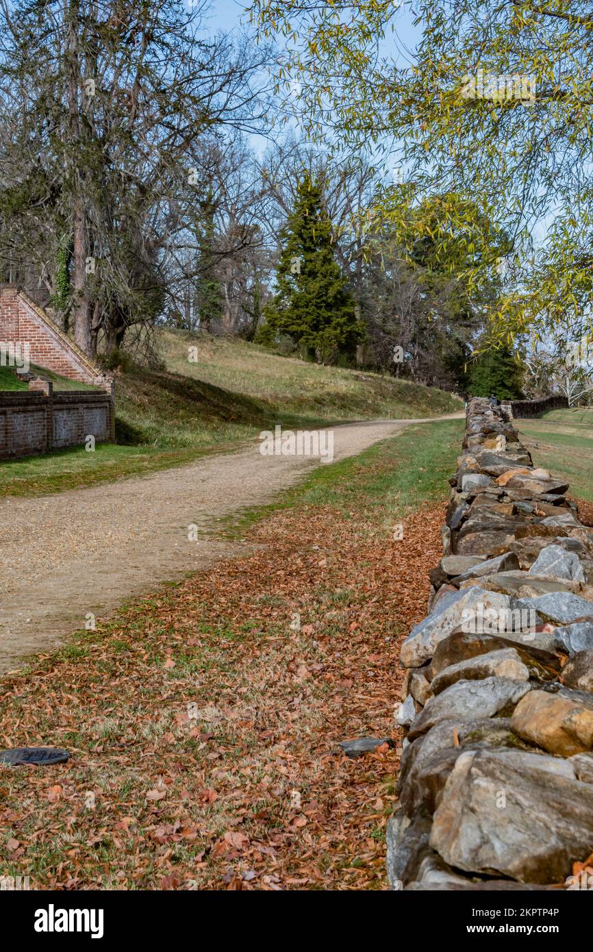 Strolling Along the Sunken Road on a Fall Day, Fredericksburg National Cemetery, Virginia USA, Fredericksburg, Virginia Stock Photo
