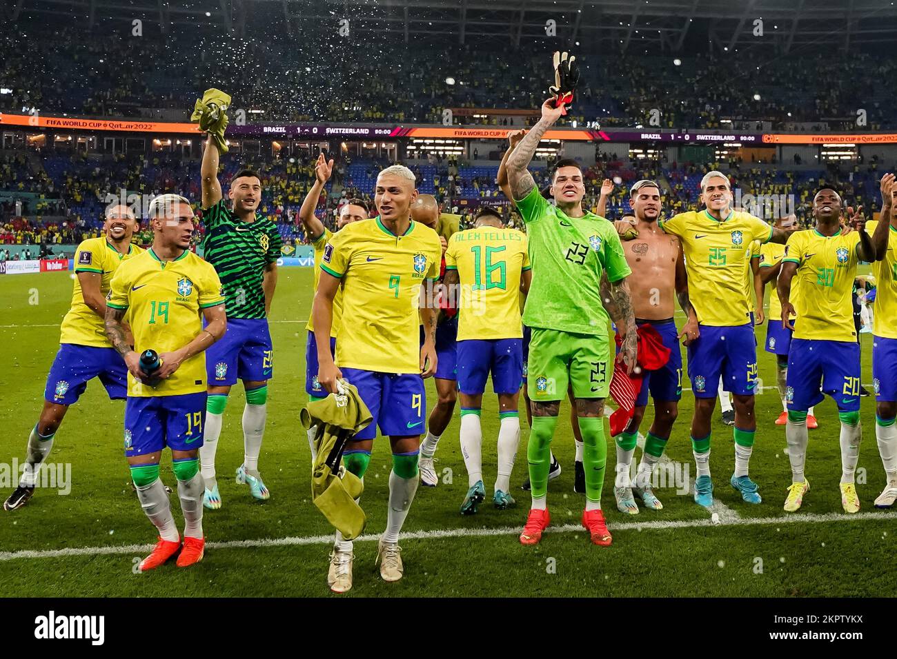 DOHA, QATAR - NOVEMBER 28: Players of Brazil celebrate the victory after the FIFA World Cup Qatar 2022 group G match between Brazil and Switzerland at Stadium 974 on November 28, 2022 in Doha, Qatar. (Photo by Florencia Tan Jun/PxImages) Stock Photo