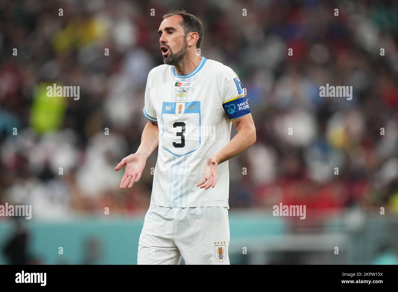 Diego Godin of Uruguay during the FIFA World Cup, Qatar. , . in Lusail, Qatar. (Photo by Bagu Blanco/PRESSIN) Credit: PRESSINPHOTO SPORTS AGENCY/Alamy Live News Stock Photo