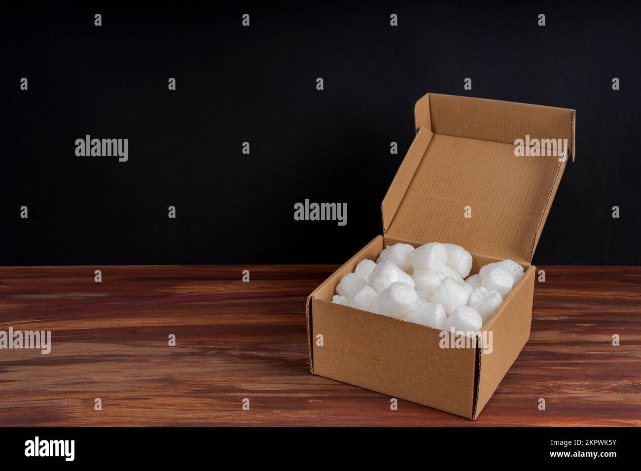 Packing foam hi-res stock photography and images - Alamy