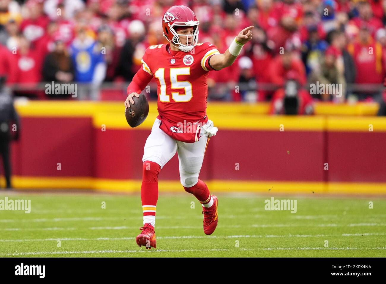 NOV 27, 2022 Kansas City Chiefs quarterback Patrick Mahomes (15