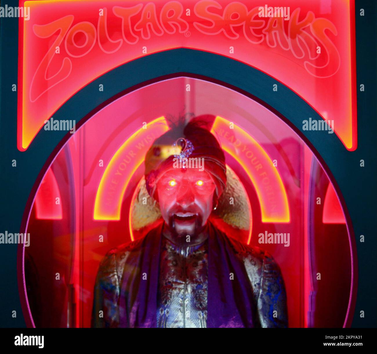 A view of the Zoltar fortune-telling machine Stock Photo - Alamy