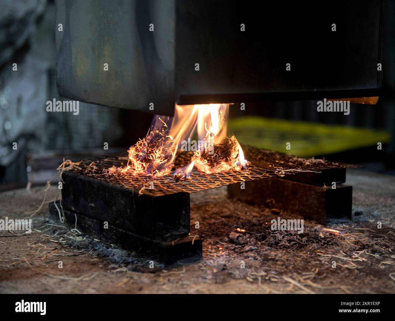 Missoula, Montana, USA. 28th Nov, 2022. A chimney experiment is ...