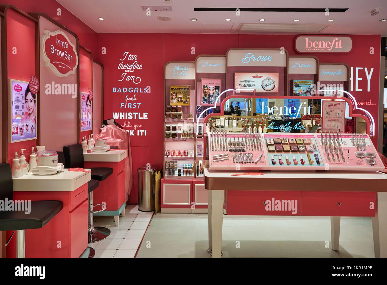 Benefit cosmetics hi-res stock photography and images - Page 2 - Alamy
