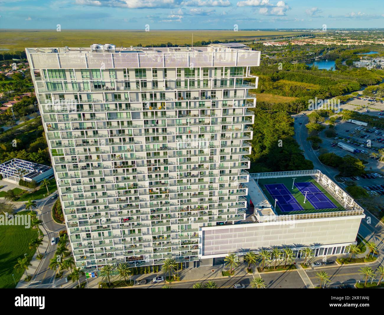 Metropica hires stock photography and images Alamy