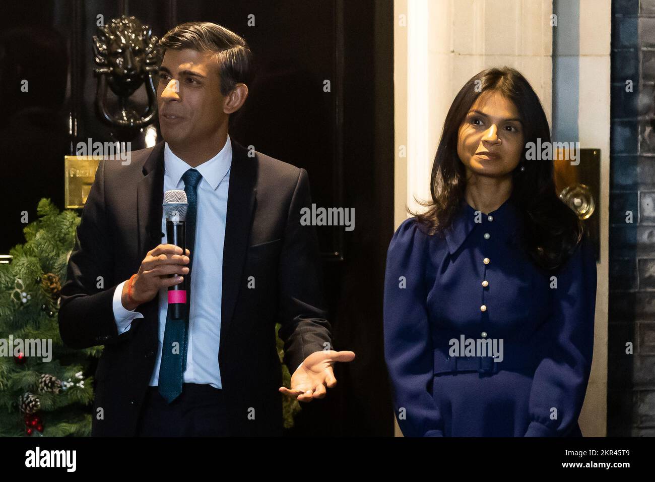 London, UK. 28th Nov, 2022. British Prime Minister Rishi Sunak and his