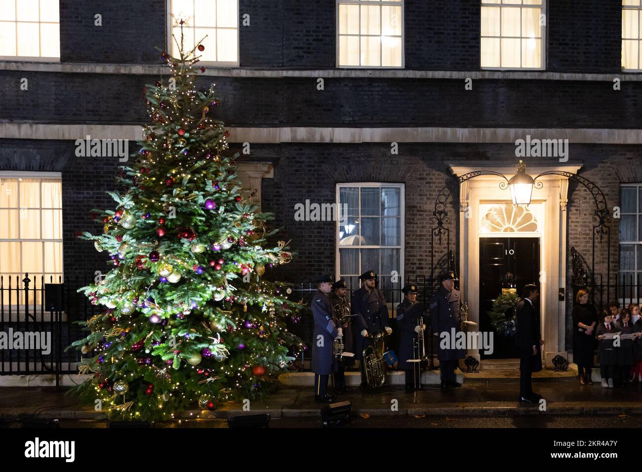 London, UK. 28th Nov, 2022. British Prime Minister Rishi Sunak and his