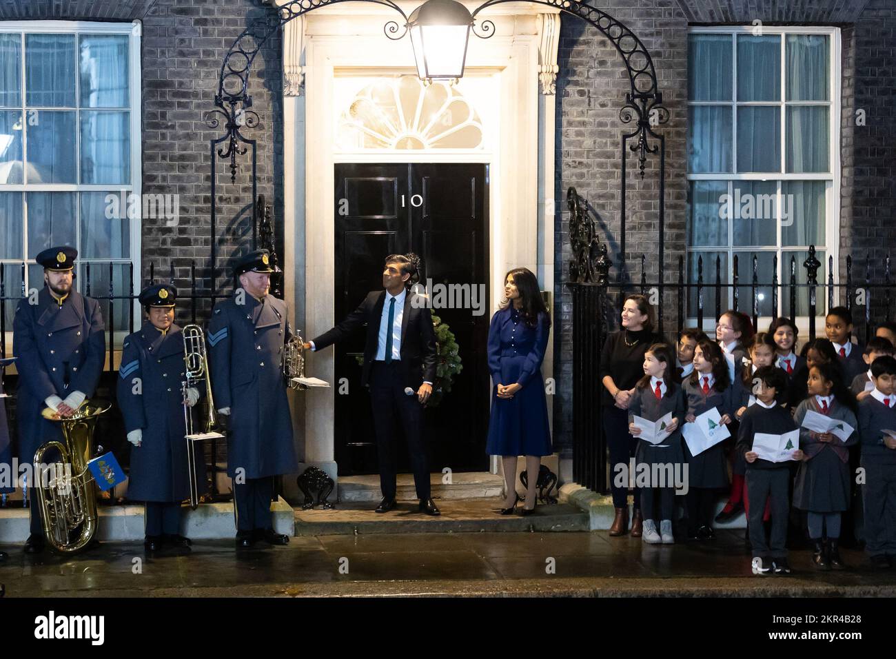 British Prime Minister Rishi Sunak and his wife Akshata Murthy, joined