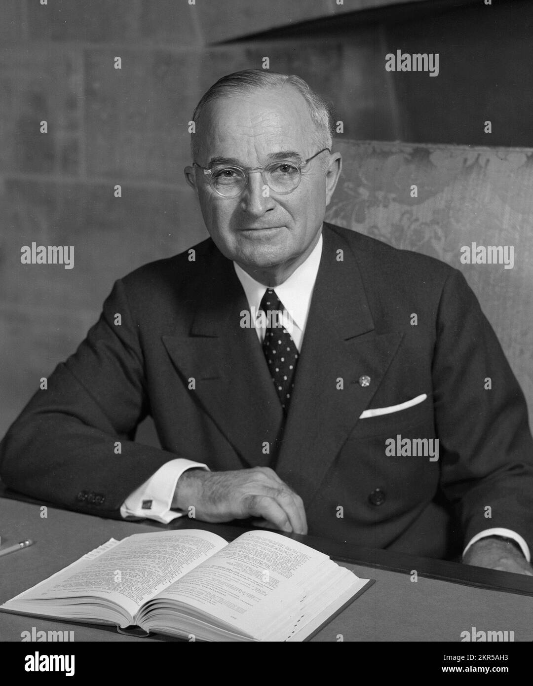 An official presidential portrait of President Harry S Truman. Stock Photo