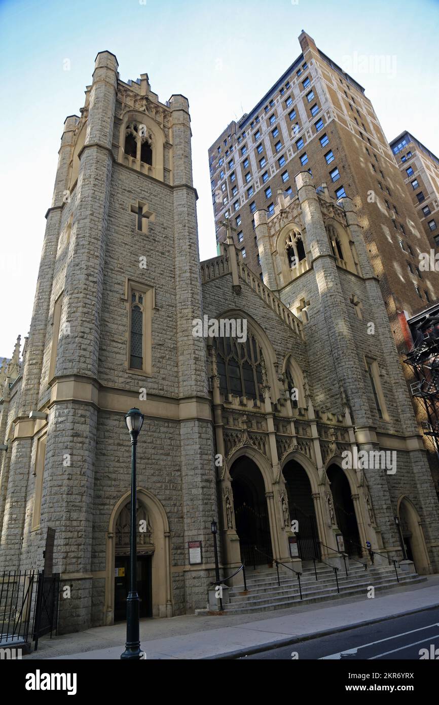 St John Evangelist church vertical - Philadelphia Stock Photo