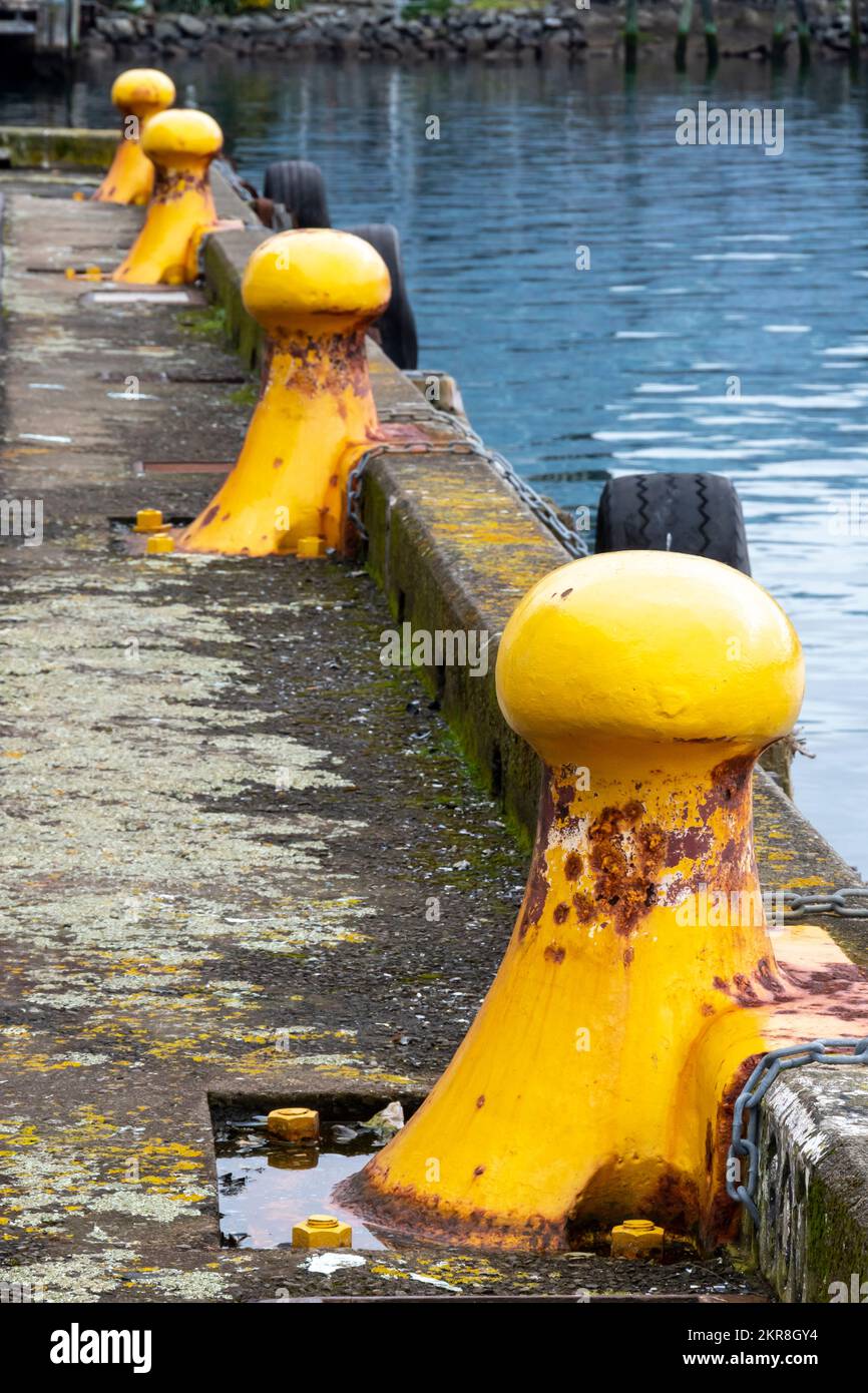 New bollards hires stock photography and images Alamy