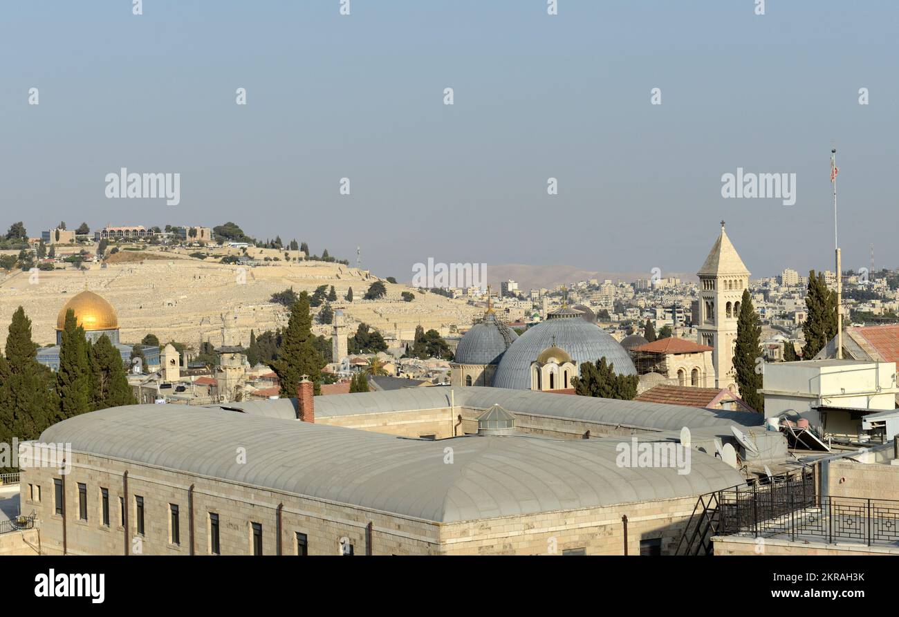 A view of the old city of Jerusalem and the Mount of Olives Stock Photo ...
