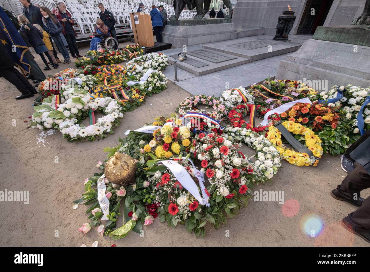 A wreath laying ceremony at the Tomb of the Unknown Soldier in Brussels, Belgium, is held Nov. 11, 2021, to honor those who served during World War I.  This Armistice Day marked the 100th anniversary of the burial of five unknown Belgian solders in the tomb at Colonne du Congrès. Stock Photo