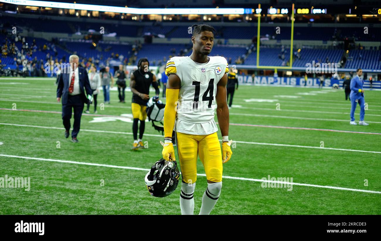 Acrisure Stadium. 13th Aug, 2022. George Pickens #14 during the Pittsburgh  Steelers vs Seattle Seahawks game in Pittsburgh, PA at Acrisure Stadium.  Jason Pohuski/CSM/Alamy Live News Stock Photo - Alamy