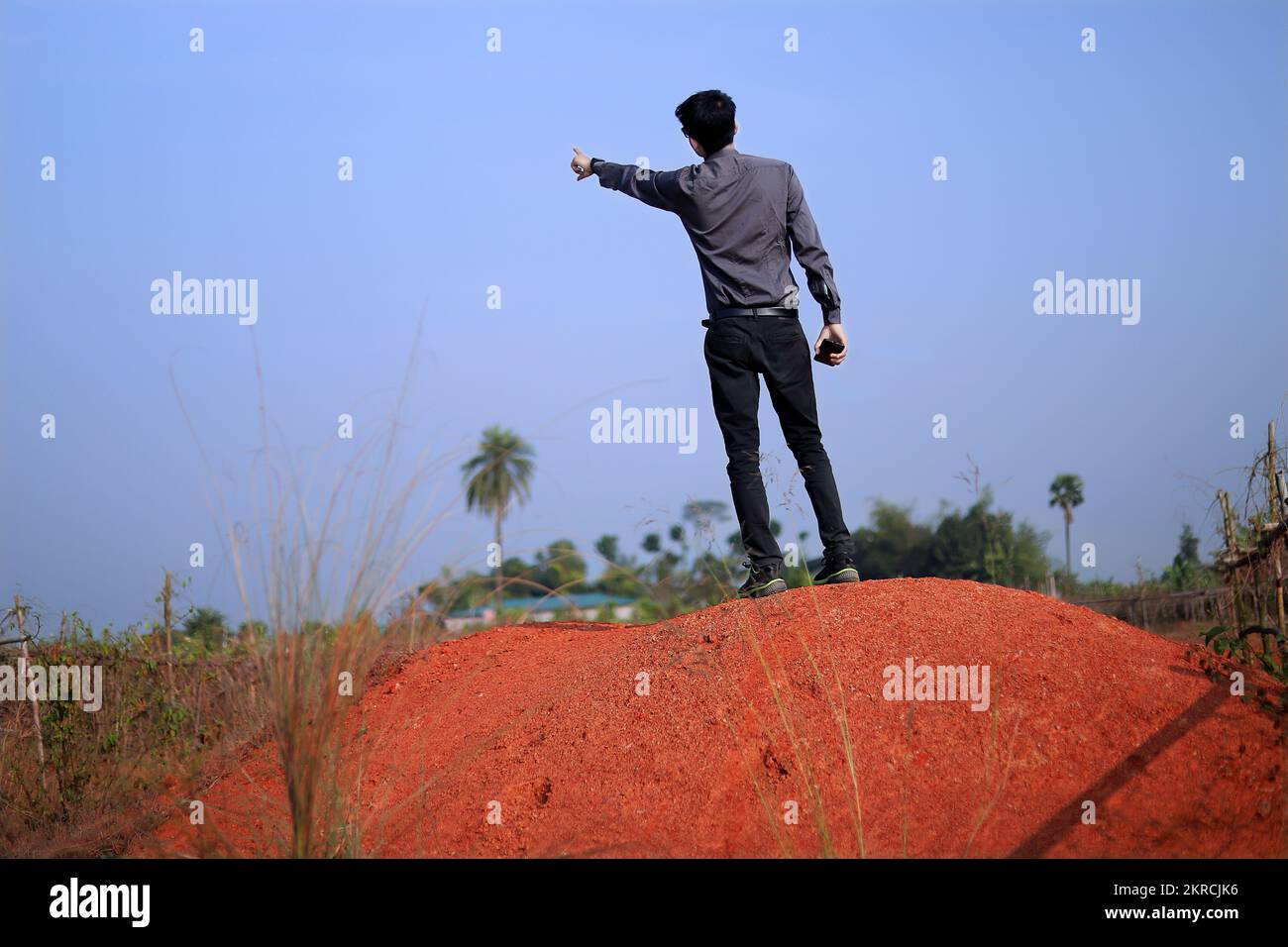 500+ Most Popular Handsome Boy Free Stock Images Download | Attitude Boy Style Free hi res images Download on Alamy | Boy New Stylish Images 2023 Stock Photo