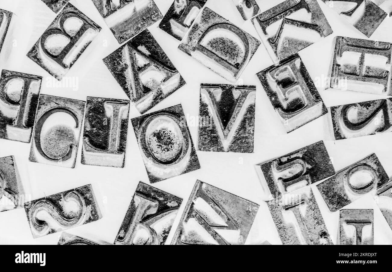 Romantic communication in a spelled out scene of literary love from