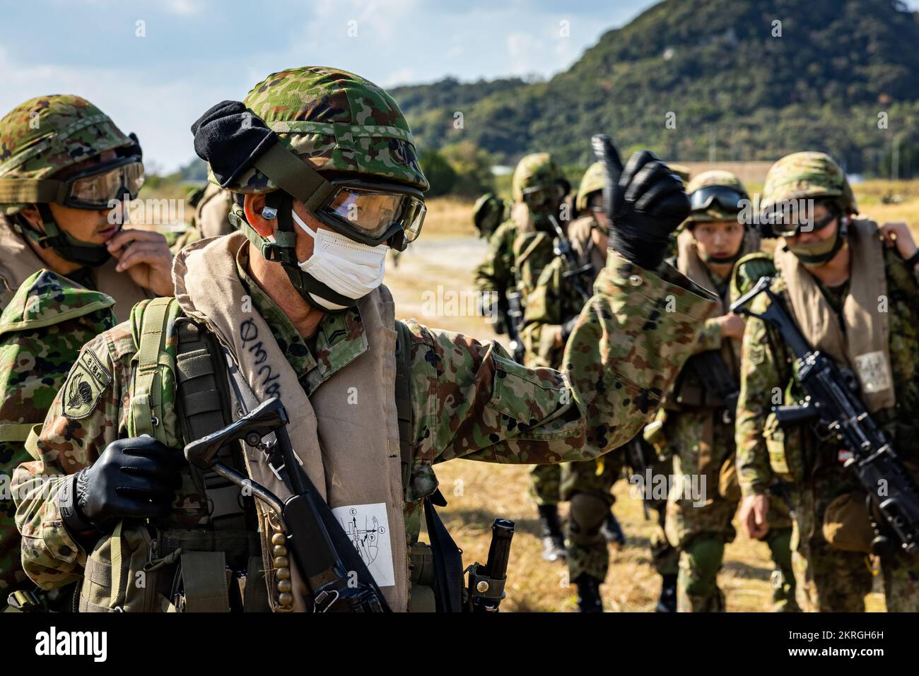 Members of the Japan Ground Self-Defense Force (JGSDF) with