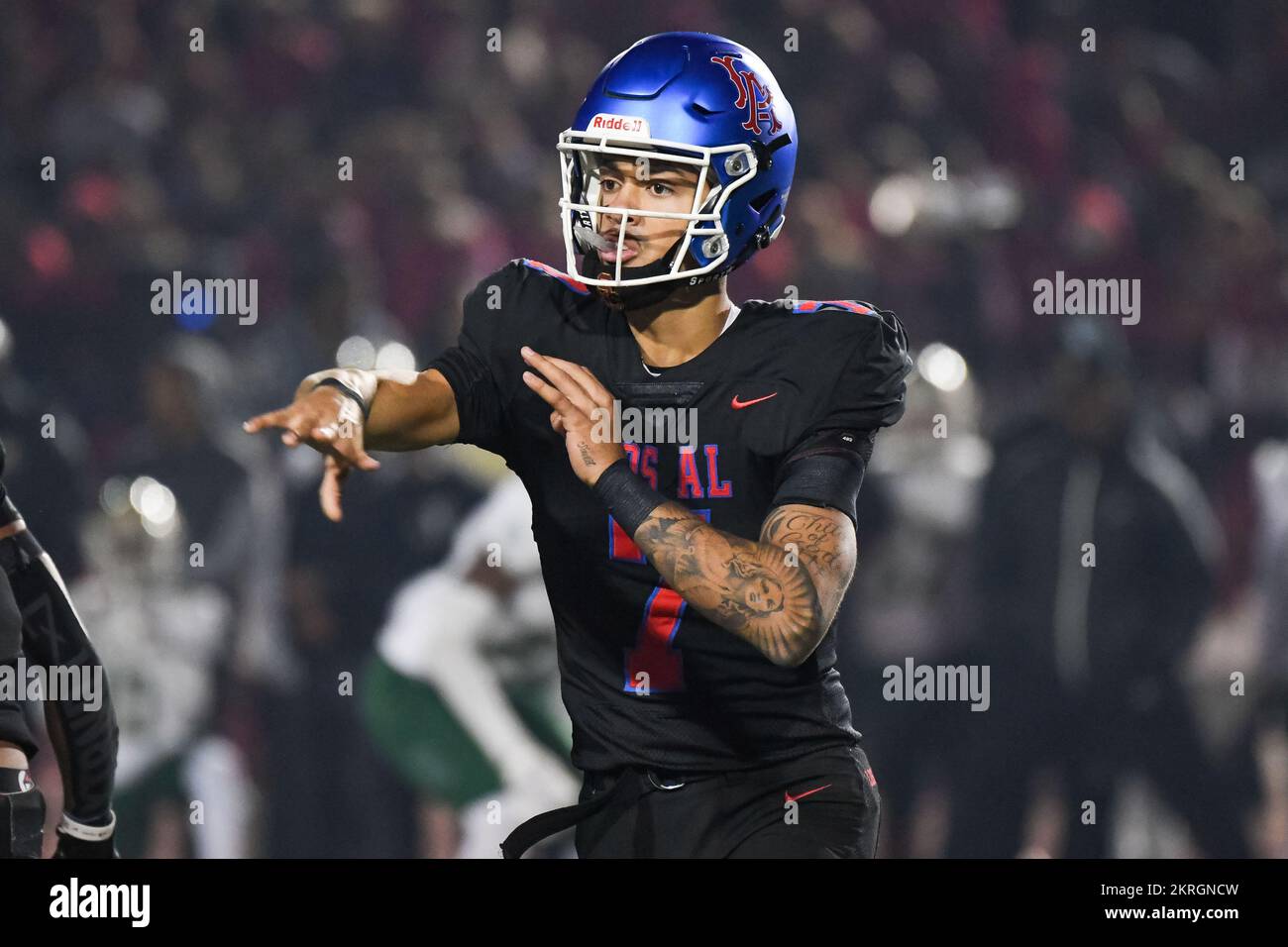 Los Alamitos Griffins quarterback Malachi Nelson (7) during a CIF