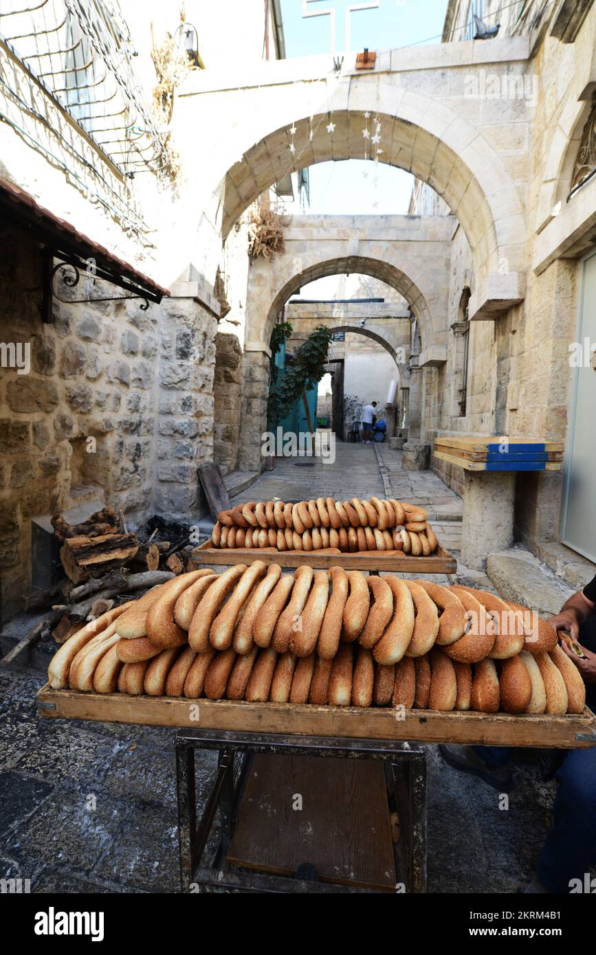 Fresh Ka’ek AlQuds Sesame bagel bread being delivered on a