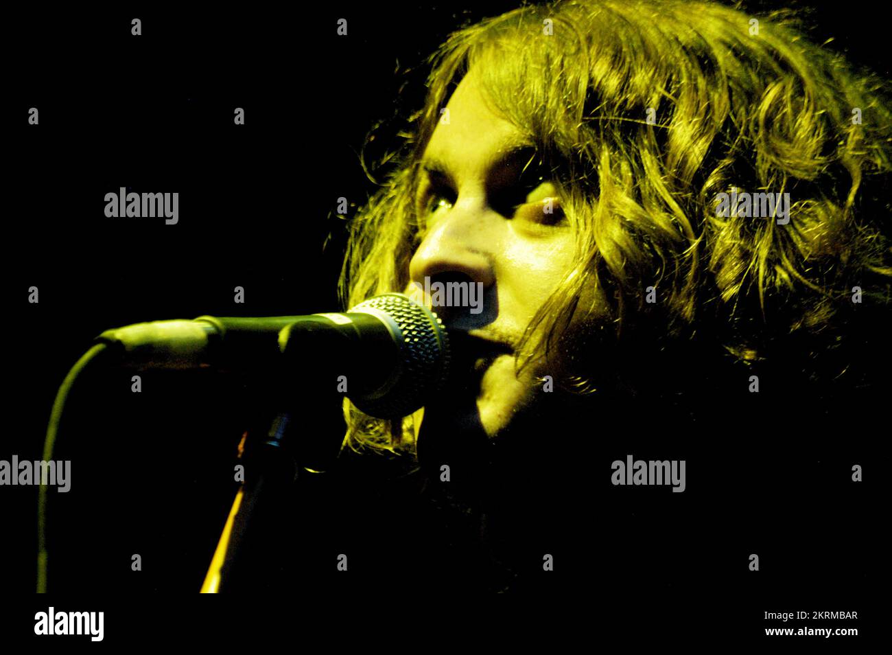 Dave McCabe, lead singer and guitarist with THE ZUTONS, playing support REM at The Millennium