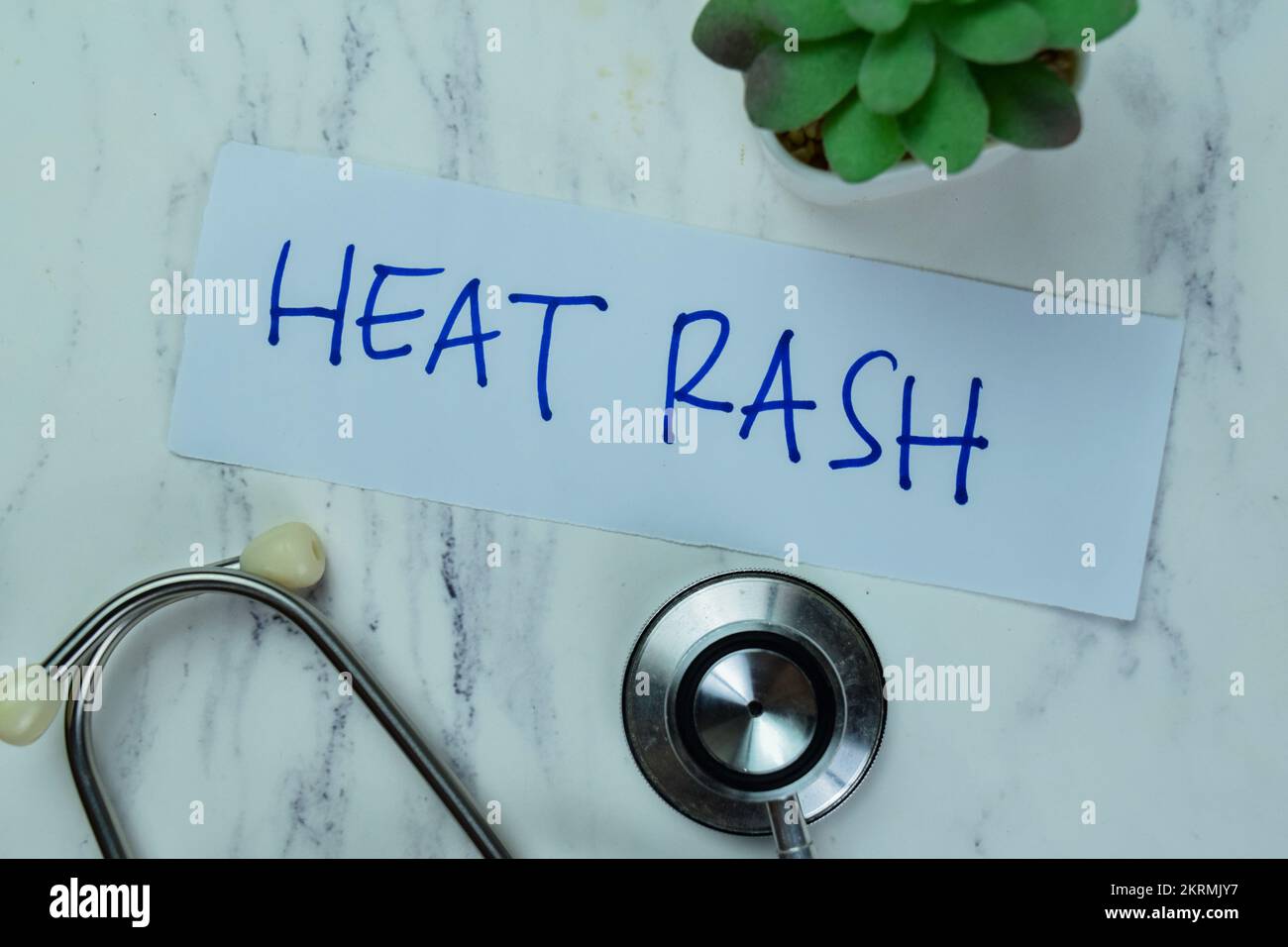 Heat Rash Notedr Note For Rash Concept of Heat Rash write on sticky notes isolated on Wooden Table ...