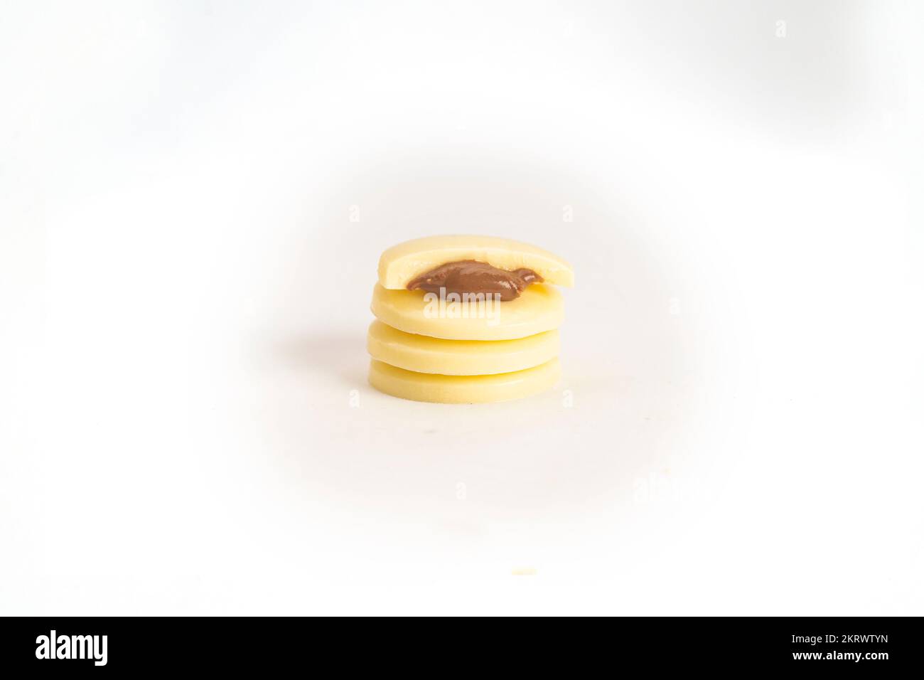 White thin chocolate hi-res stock photography and images - Alamy