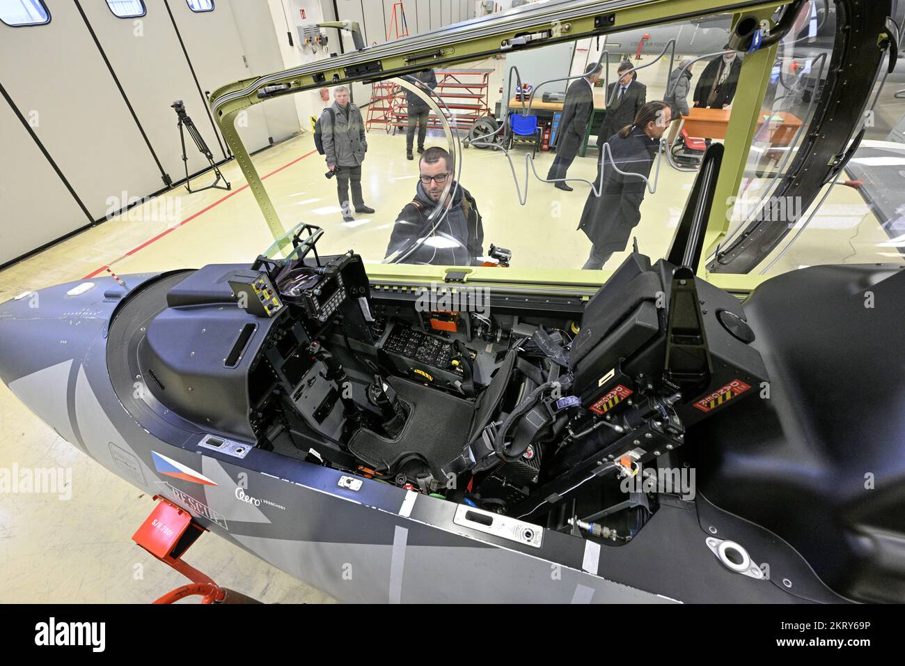 Aero vodochody lom hi-res stock photography and images - Alamy