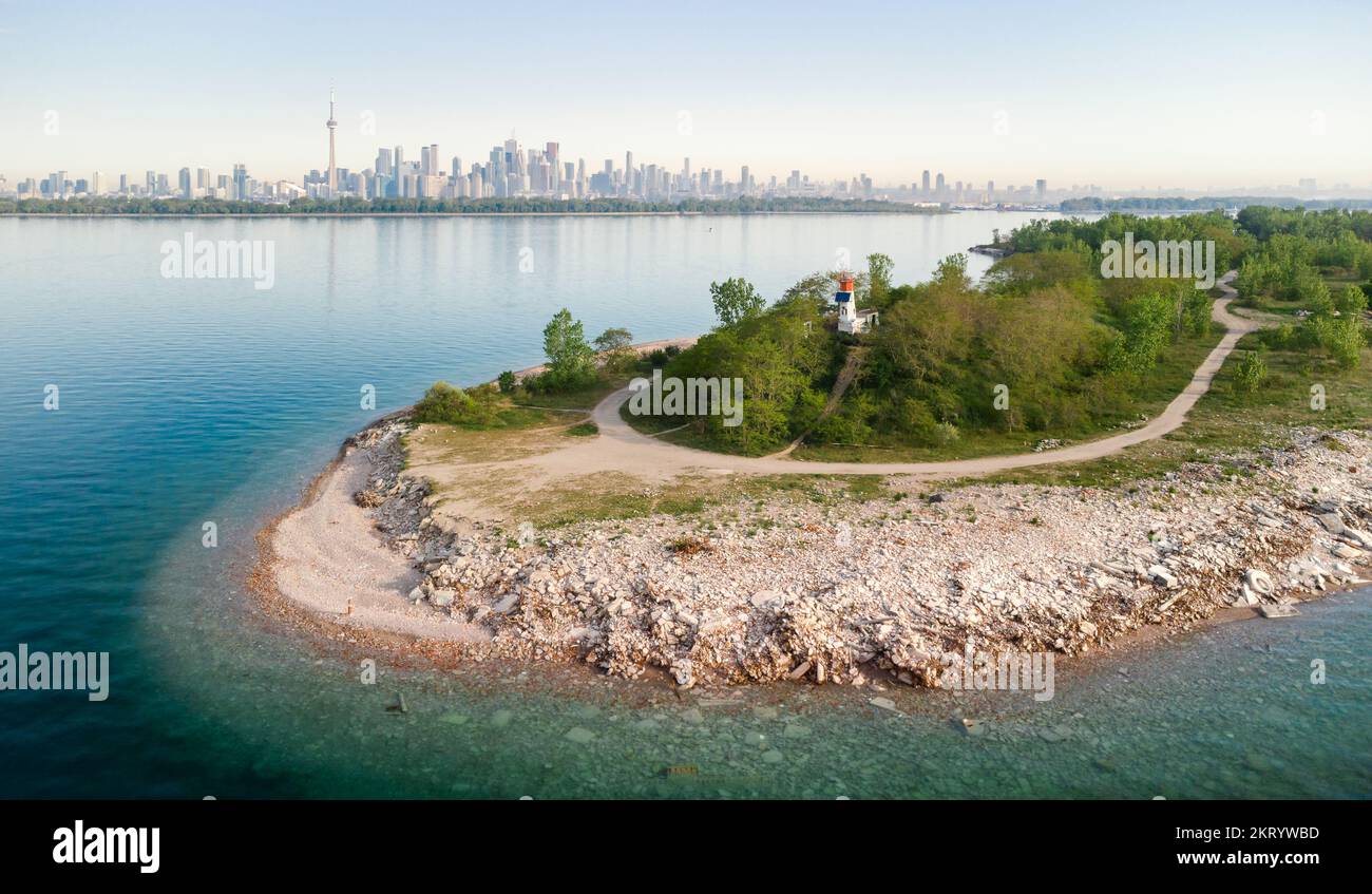 An aerial view of Lighthouse Point looking back toward the Toronto skyline Stock Photo