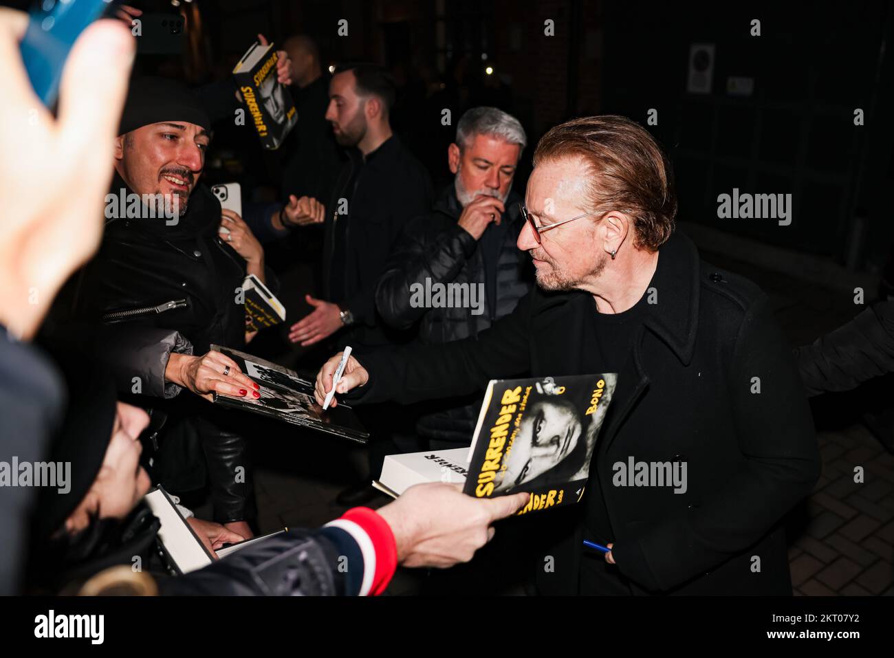 Milan, Italy. 27th Nov, 2022. Bono of U2 arrives at Che Tempo Che Fa tv show on November 27, 2022 in Milan, Italy (Photo by Alessandro Bremec/NurPhoto) Credit: NurPhoto/Alamy Live News Stock Photo
