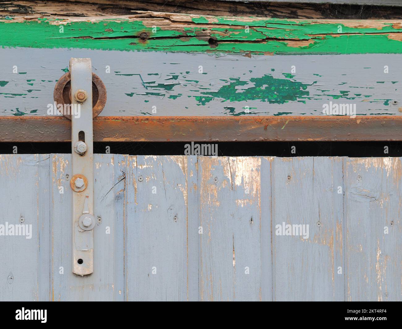 Weathered rustic old sliding gate details Stock Photo - Alamy