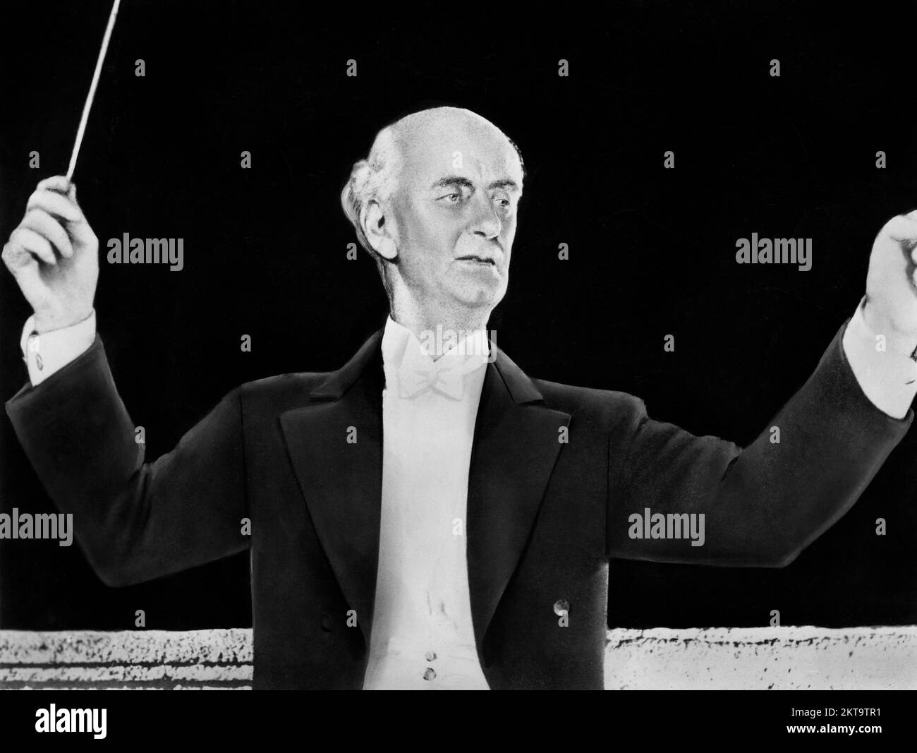 Conductor Wilhelm Furtwangler, Vienna Philharmonic Orchestra, 'Don Giovanni', Harmony Films, 1954 Stock Photo