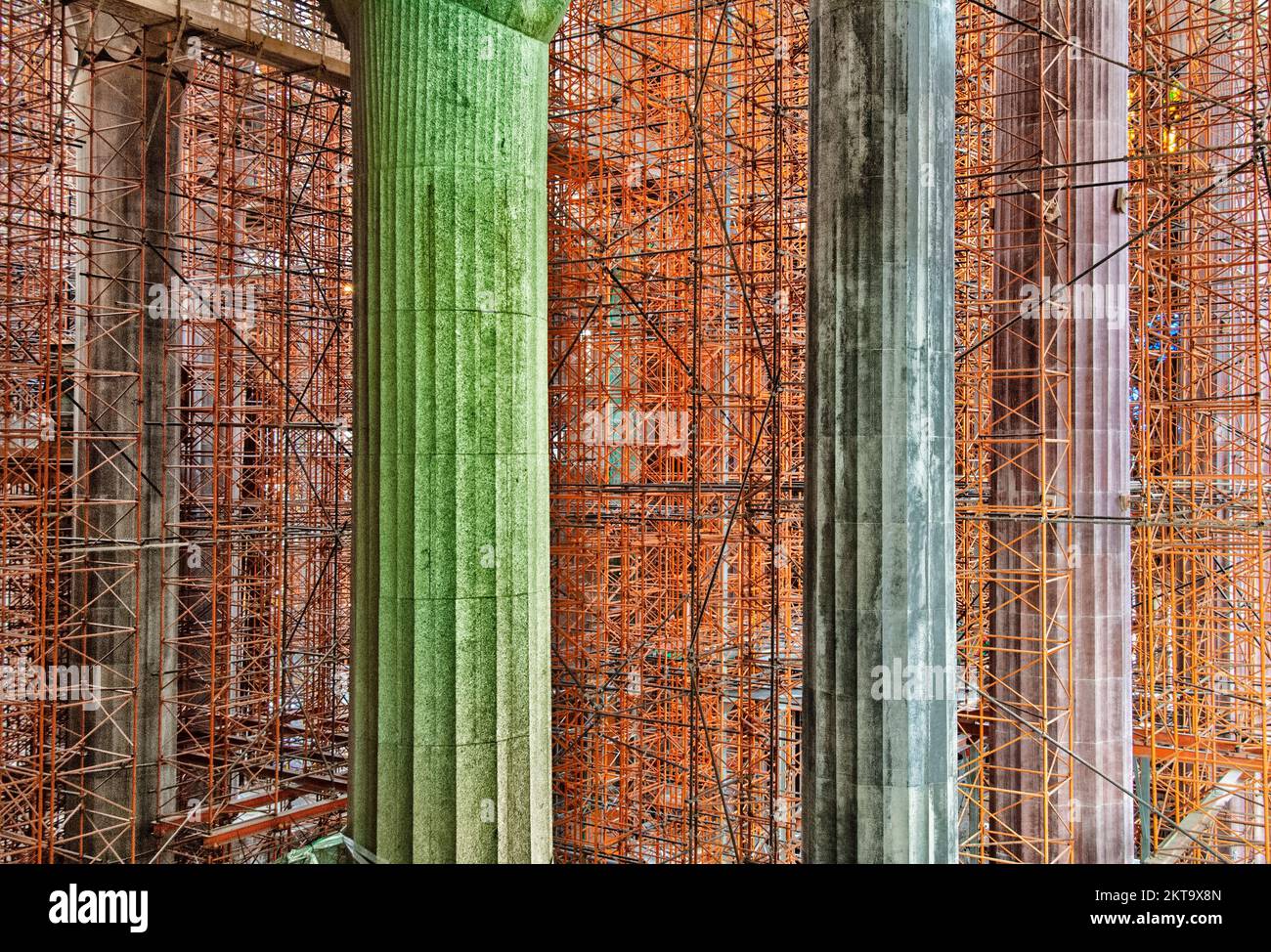 A pattern of scaffolding during the construction of the Cathedral La Sagrada Familia, designed by Antonia Gaudi in the city of Barcelona, Catalunya, Spain, EU Stock Photo