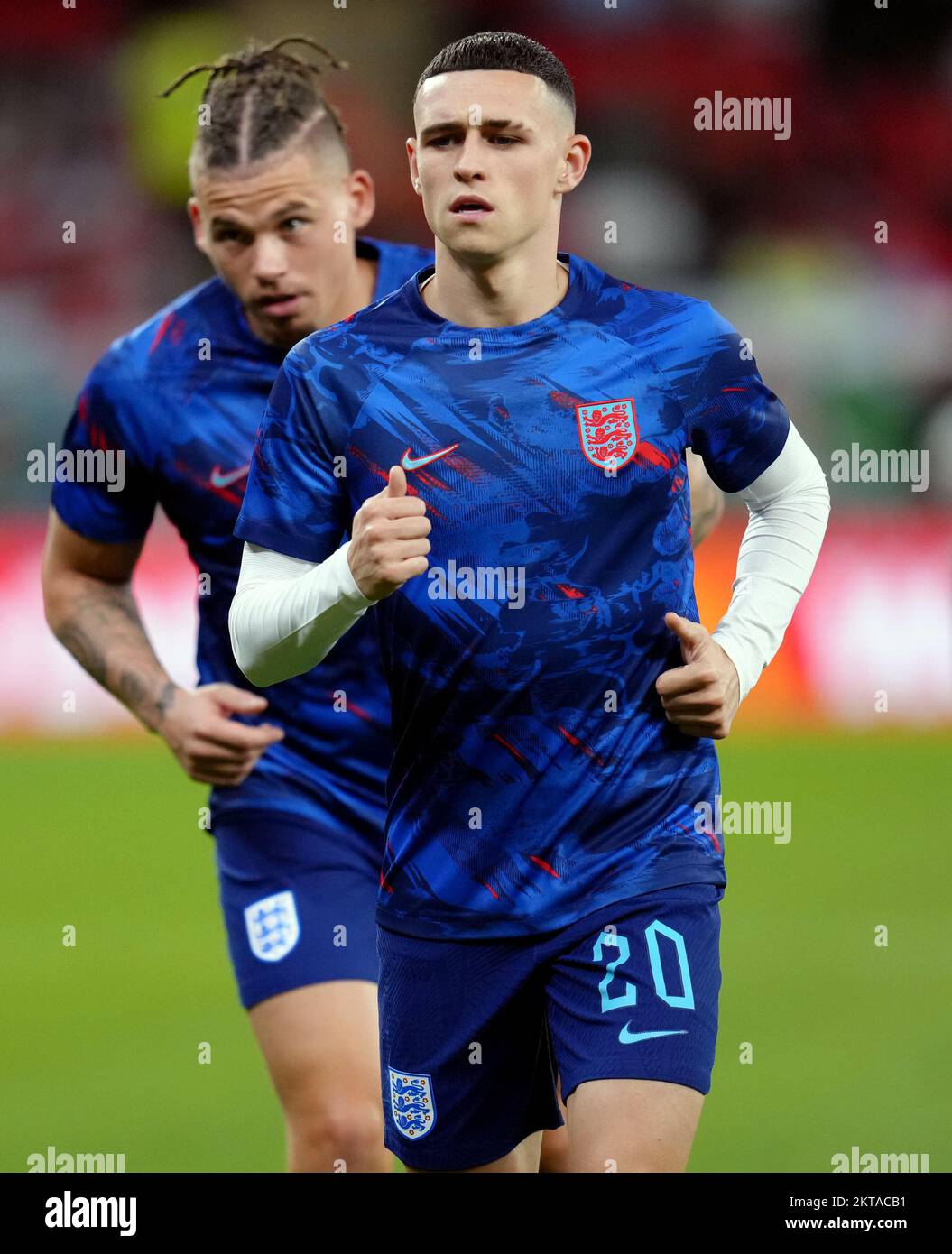 England's Phil Foden and Kalvin Phillips ahead of the FIFA World Cup Group B match at the Ahmad Bin Ali Stadium, Al Rayyan, Qatar. Picture date: Tuesday November 29, 2022. Stock Photo