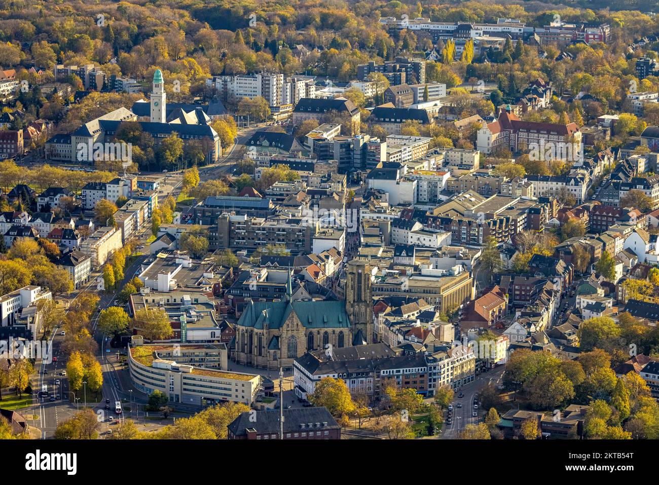 Buer center hi-res stock photography and images - Alamy