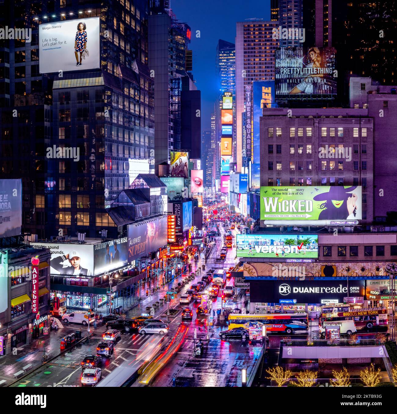 Big pink new york hires stock photography and images Alamy