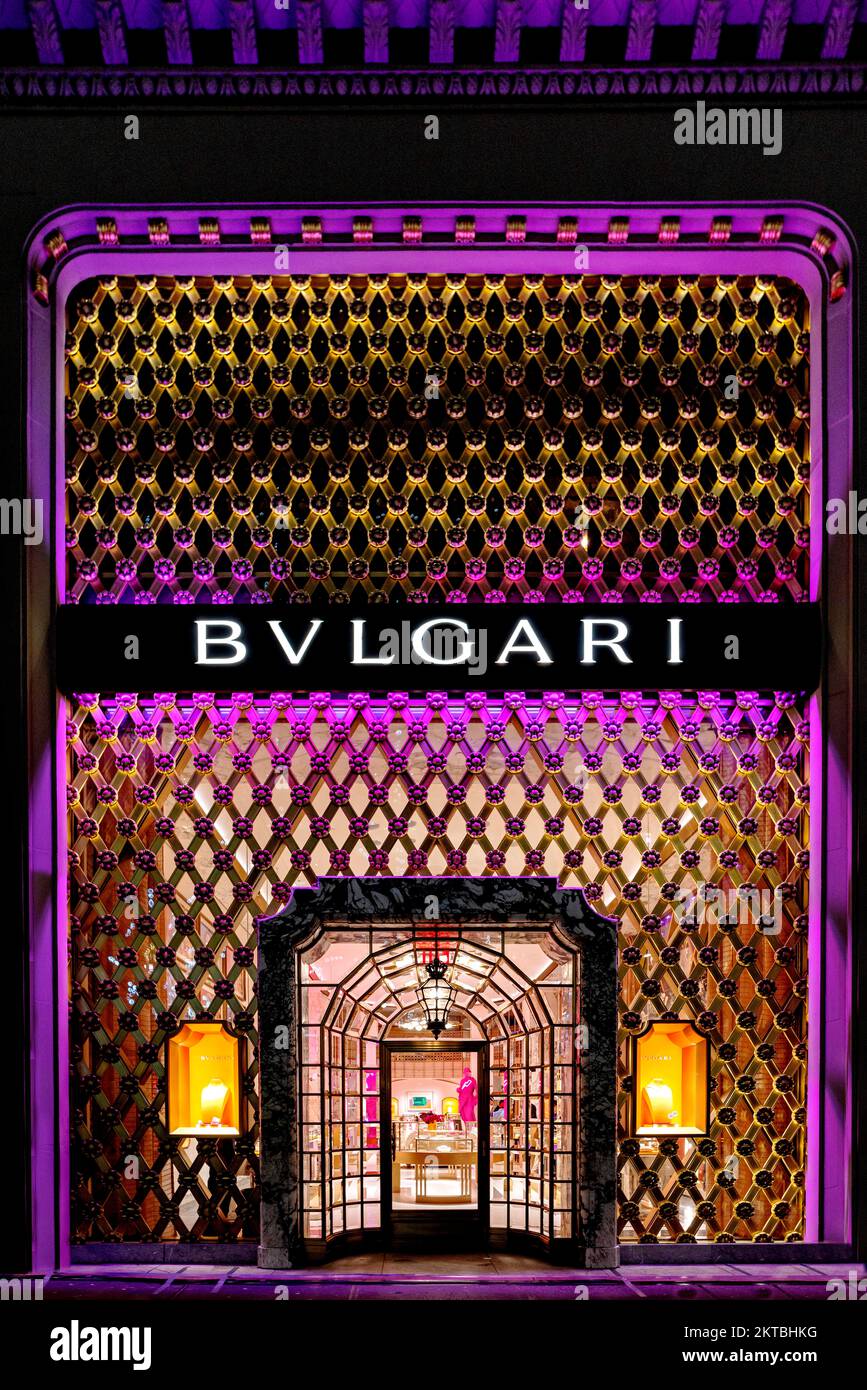 Bulgari, Building Christmas Window, fifth Avenue, shopping in Manhatten,New York City,New York,USA Stock Photo