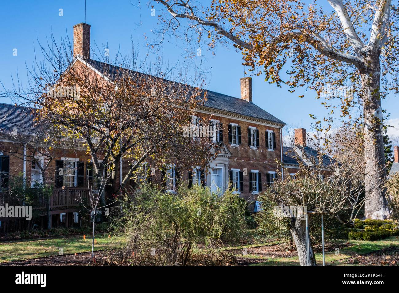 The Chatham Manor House on an Autumn Day, Fredericksburg, Virginia USA ...