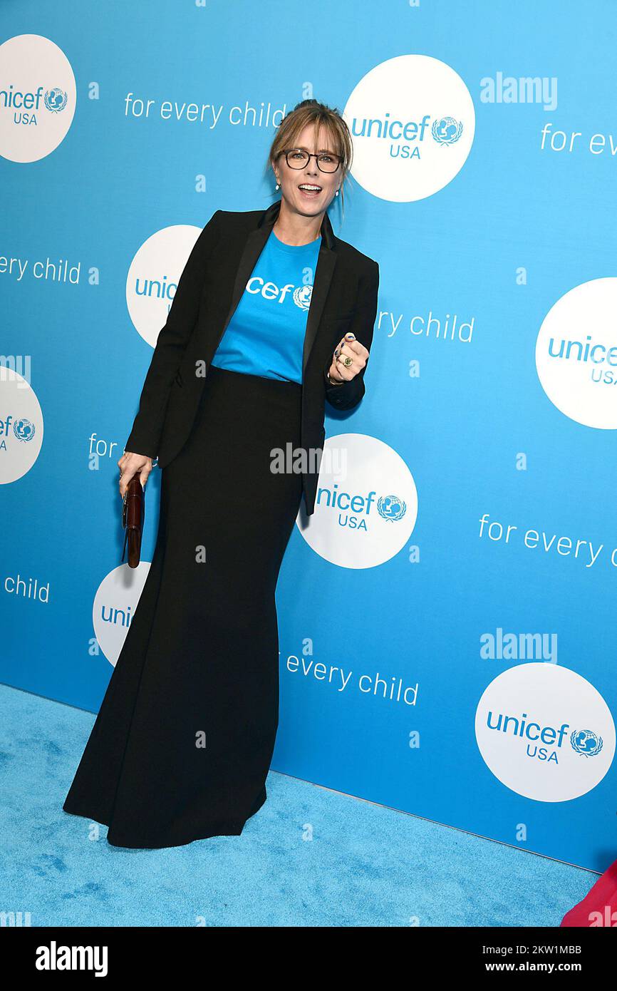 New York, New York, USA. 29/11/2022, Tea Leoni attends the UNICEF Gala