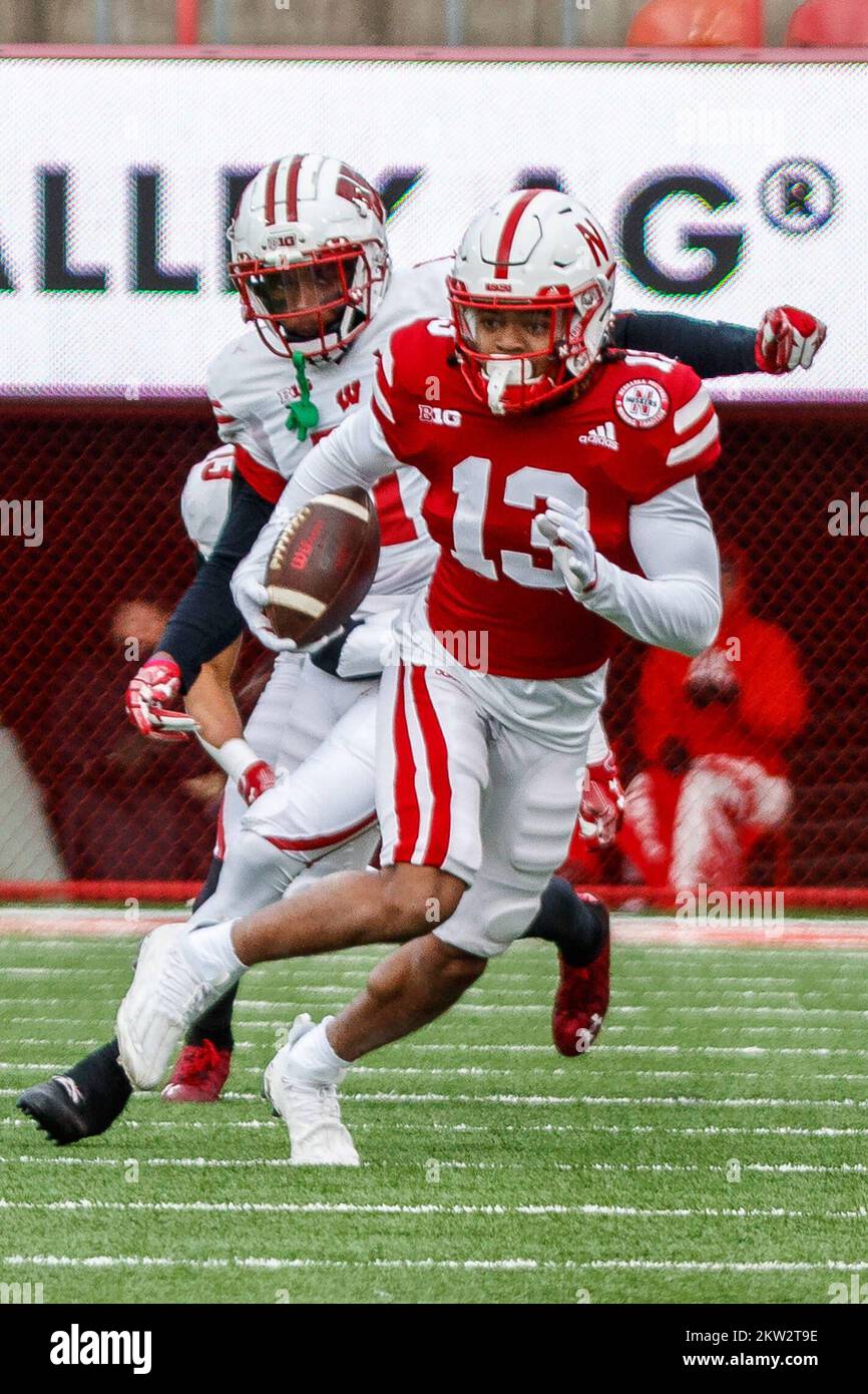 Lincoln, NE. U.S. 19th Nov, 2022. Nebraska Cornhuskers defensive back