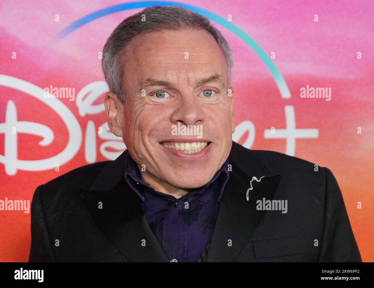 Westwood, CA November 29, 2022. Warwick Davis arrives at the WILLOW